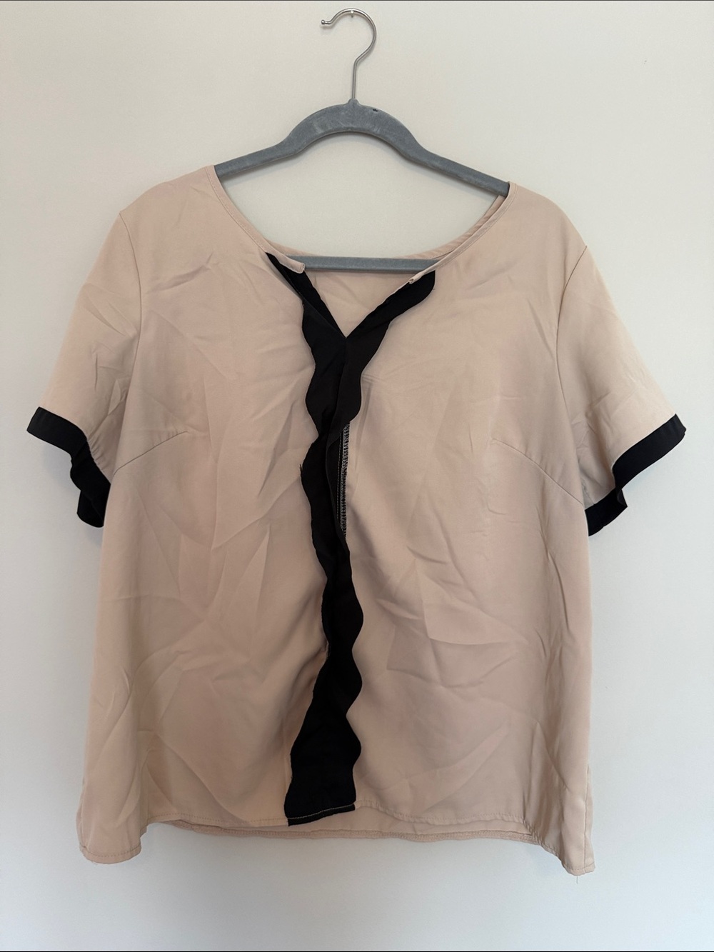 SHEIN Beige Short-Sleeve Blouse with Black Ruffle Trim